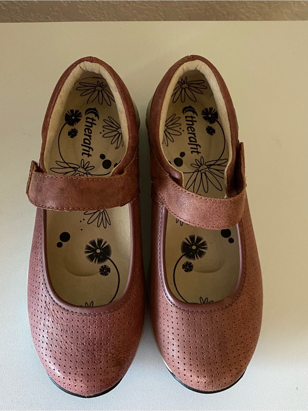 Therafit Women's Pink Mary Jane Comfort Shoes Size 37